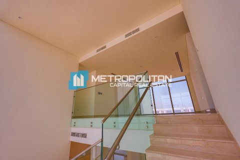 Vila v Abu Dhabi, SAE 5 ložnice, 1547.6 m² Č.: 343340 - fotografie 18