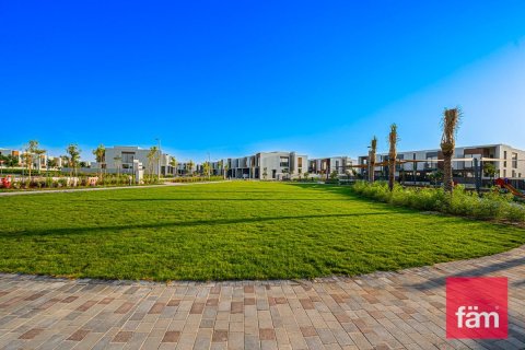 טאונהאוס למכירה ב Dubai, איחוד האמירויות  3 חדרי שינה, 255.5 מ"ר, מספר 754920 - תמונה 2