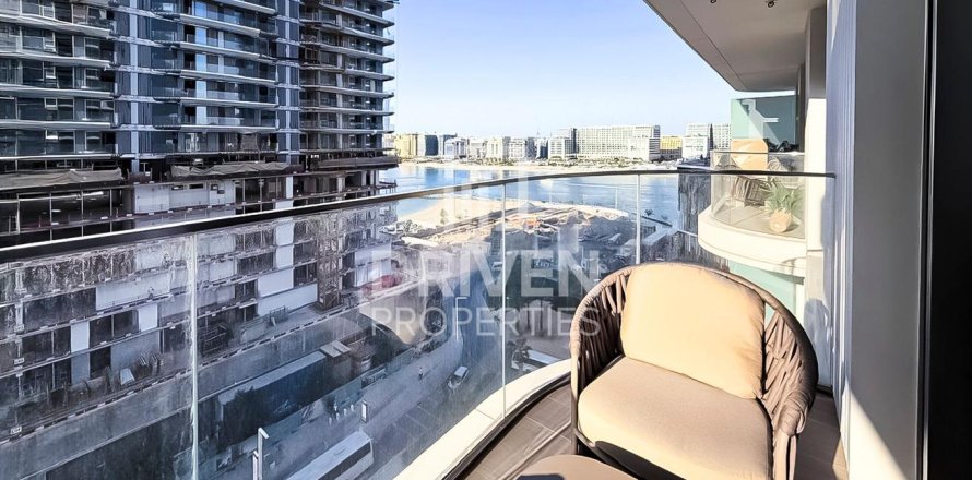 Apartment in Dubai Harbour, Dubai, UAE 1 bedroom, 74 sq.m. № 683560