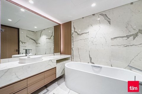 Dupleks në Zabeel, Dubai, Emiratet e Bashkuara Arabe 2 dhoma gjumi, 222.2 m2. № 722396 - Foto 16