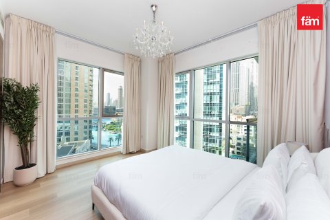 דירה להשכרה ב Downtown Dubai (Downtown Burj Dubai), Dubai, איחוד האמירויות  3 חדרי שינה, 170.8 מ"ר, מספר 722394 - תמונה 17