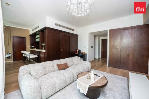 דירה להשכרה ב Downtown Dubai (Downtown Burj Dubai), Dubai, איחוד האמירויות  3 חדרי שינה, 170.8 מ"ר, מספר 722394 - תמונה 4