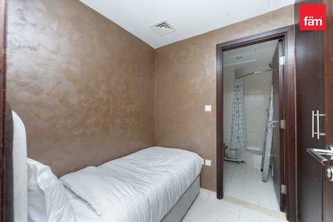 דירה להשכרה ב Downtown Dubai (Downtown Burj Dubai), Dubai, איחוד האמירויות  3 חדרי שינה, 170.8 מ"ר, מספר 722394 - תמונה 18