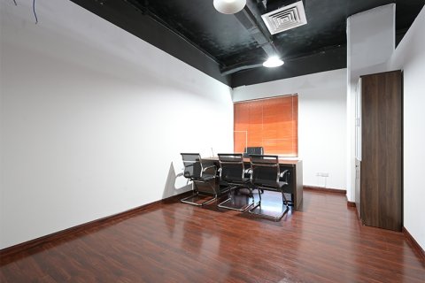 Pejabat di Business Bay, Dubai, UAE 109.4 meter persegi № 633277 - foto 5