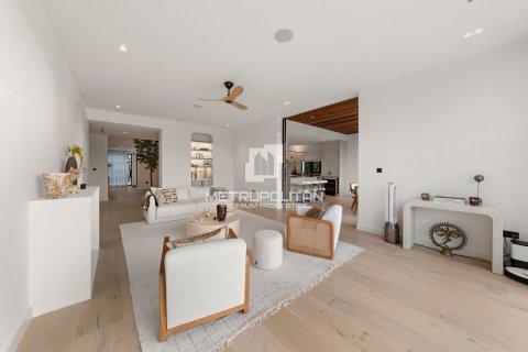 Villa te huur in Jumeirah Golf Estates, Dubai, VAE 5 slaapkamers, 822 vr.m., nr 663599 - foto 6