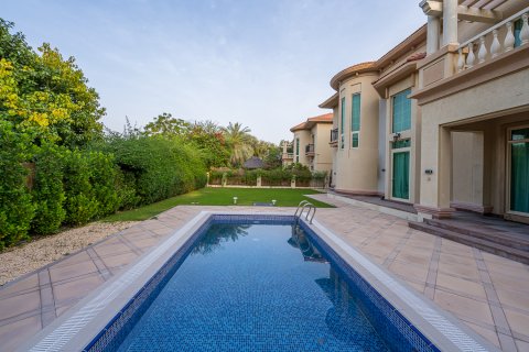 Jumeirah Islands, Dubai, संयुक्त अरब अमीरात में विला, 4 बेडरूम, 987.28 वर्ग मीटर, संख्या 748784 - फ़ोटो 20