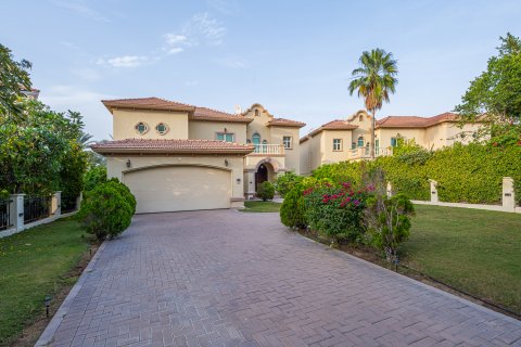 Jumeirah Islands, Dubai, संयुक्त अरब अमीरात में विला, 4 बेडरूम, 987.28 वर्ग मीटर, संख्या 748784 - फ़ोटो 13