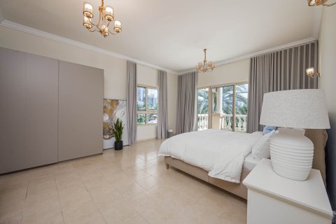 Jumeirah Islands, Dubai, संयुक्त अरब अमीरात में विला, 4 बेडरूम, 987.28 वर्ग मीटर, संख्या 748784 - फ़ोटो 8