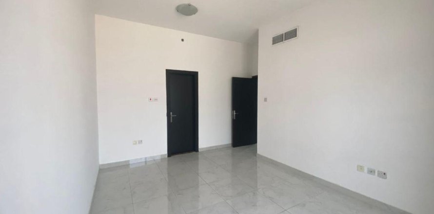 Apartment i Al Raqaib, Ajman, UAE 1 soveværelse, 98 kvm № 681497