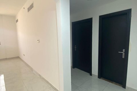 Apartment til salg i Al Raqaib, Ajman, UAE 1 soveværelse, 98 kvm № 681497 - foto 4