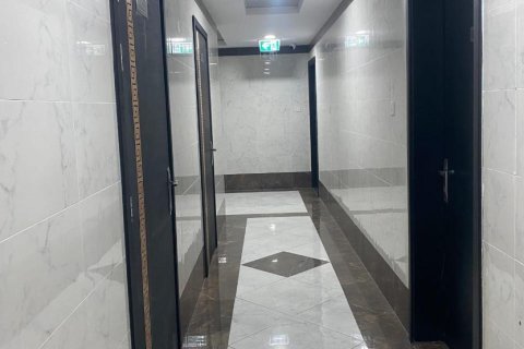 Apartment til salg i Al Raqaib, Ajman, UAE 1 soveværelse, 98 kvm № 681497 - foto 8