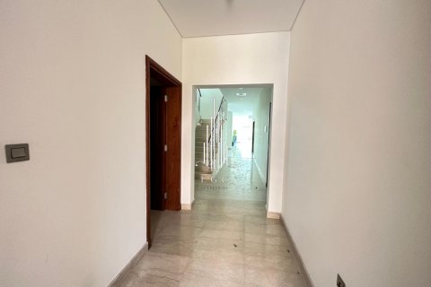 Villa sa The Marina, Abu Dhabi, UAE 5 silid-tulugan, 640.6 sq.m. № 557441 - larawan 14