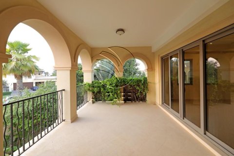 Vila na Saadiyat Island, Abu Dhabi, SAE 5 spální, 650 m2 č. 615385 - Fotografia 1