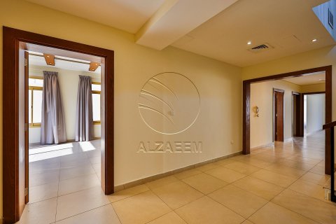 Vila v Abu Dhabi, SAE 5 ložnice, 501 m² Č.: 615384 - fotografie 6