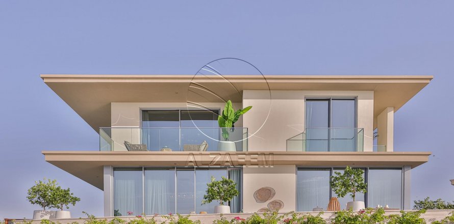 Vilë në Abu Dhabi, Emiratet e Bashkuara Arabe 7 dhoma gjumi, 700 m2. № 615382