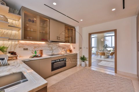 Vilë në Abu Dhabi, Emiratet e Bashkuara Arabe 7 dhoma gjumi, 700 m2. № 615382 - Foto 5