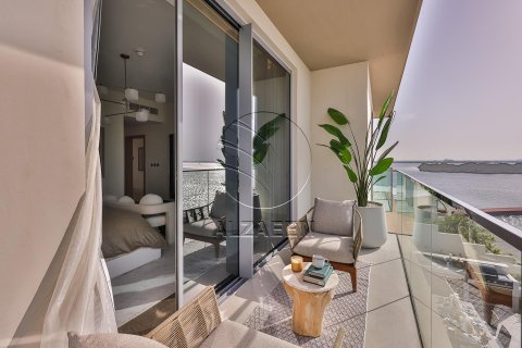 Vilë në Abu Dhabi, Emiratet e Bashkuara Arabe 7 dhoma gjumi, 700 m2. № 615382 - Foto 11