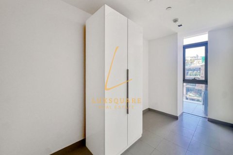 Apartman u Al Wasl, Dubai, UAE 3 spavaćih soba, 203 m2 Br. 760845 - fotografija 21
