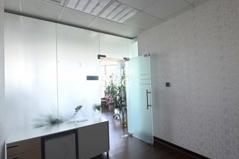 Bureau à louer à Business Bay, Dubai, EAU 206 m2 № 709684 - photo 8