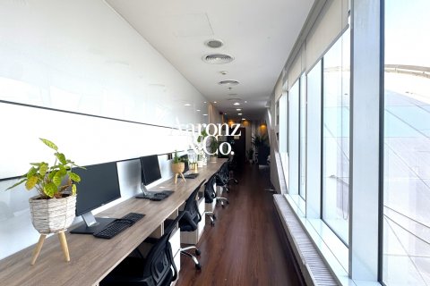 Bureau à louer à Business Bay, Dubai, EAU 206 m2 № 709684 - photo 4