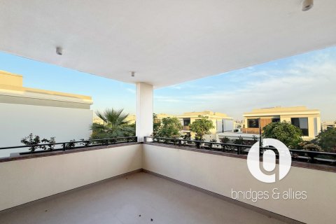 Vila v Tilal Al Ghaf, Dubai, SAE 4 spálne, 377 m2 č. 709689 - Fotografia 10