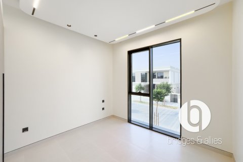 Willa do wynajęcia w Tilal Al Ghaf, Dubai, ZEA 4 sypialnie, 377 mkw., nr 709689 - zdjęcie 14