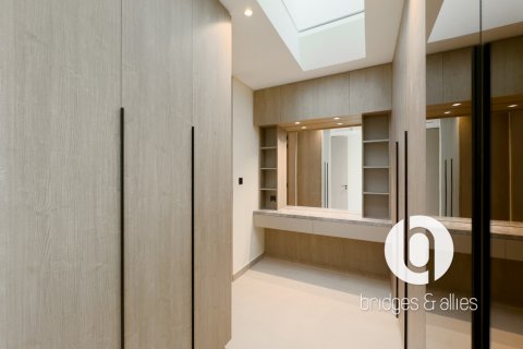 Willa do wynajęcia w Tilal Al Ghaf, Dubai, ZEA 4 sypialnie, 377 mkw., nr 709689 - zdjęcie 8
