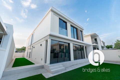Vila v Tilal Al Ghaf, Dubai, SAE 4 spálne, 377 m2 č. 709689 - Fotografia 6