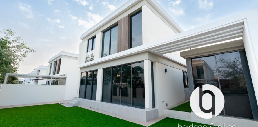 Willa w Tilal Al Ghaf, Dubai, ZEA 4 sypialnie, 377 mkw. nr 709689