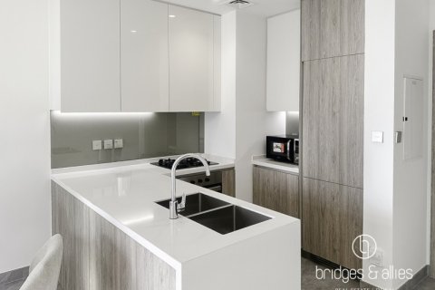 Lägenhet uthyres i Business Bay, Dubai, UAE 2 sovrum, 84 kvm Nr. 678546 - fotografi 5