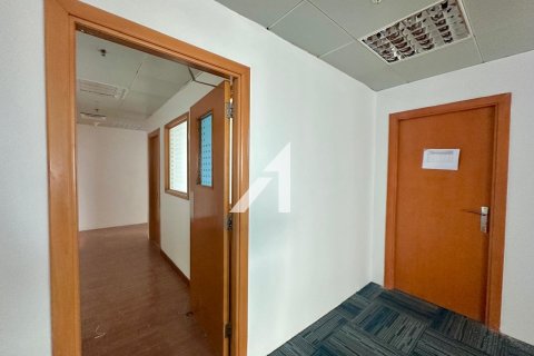 Sheikh Zayed Road, Dubai, UAE의 임대용 사무실 186제곱미터 번호 695584 - 사진 10