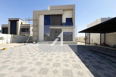Vila v Al Aweer, Dubai, SAE 4 spálne, 1132 m2 č. 695582