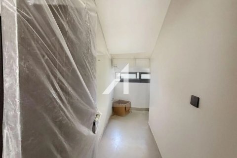 Üürile anda villa asukohaga Al Aweer, Dubai, AÜE: 4 magamistoaga, 1132 m² Nr 695582 - pilt 8