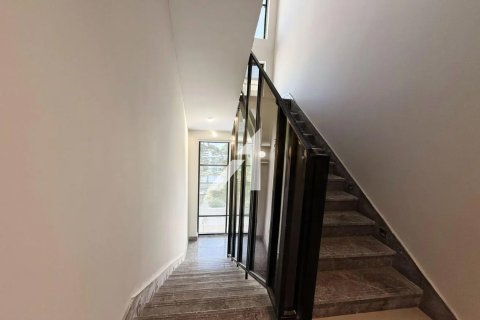 Üürile anda villa asukohaga Al Aweer, Dubai, AÜE: 4 magamistoaga, 1132 m² Nr 695582 - pilt 14