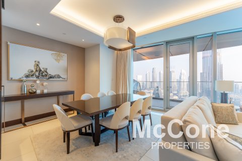 Appartamento in affitto a Downtown Dubai (Downtown Burj Dubai), Dubai, EAU 3 camere da letto, 226.5 mq. № 587439 - foto 5