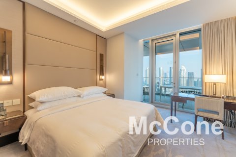 Appartamento in affitto a Downtown Dubai (Downtown Burj Dubai), Dubai, EAU 3 camere da letto, 226.5 mq. № 587439 - foto 13