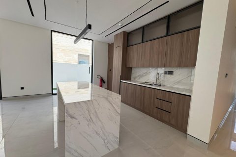 Dubai South (Dubai World Central), Dubai, BAE’de satılık villa 5 yatak odası, 618 m&sup2; No 701763 - fotoğraf 2