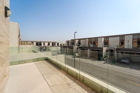 Σπίτι σε Nadd Al Sheba, Dubai, ΗΑΕ 4 υπνοδωμάτια, 258 τ.μ. Αρ. 701762 - φωτογραφία 9