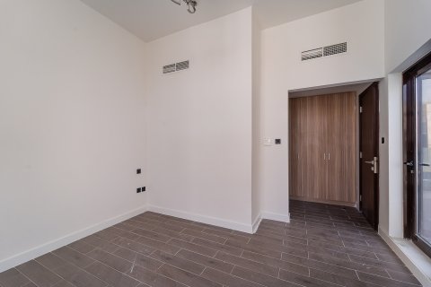 Σπίτι σε Nadd Al Sheba, Dubai, ΗΑΕ 4 υπνοδωμάτια, 258 τ.μ. Αρ. 701762 - φωτογραφία 14