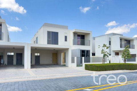 Villa in Dubai Hills Estate, UAE 4 bedrooms, 327.3 sq.m. № 733462 - photo 1
