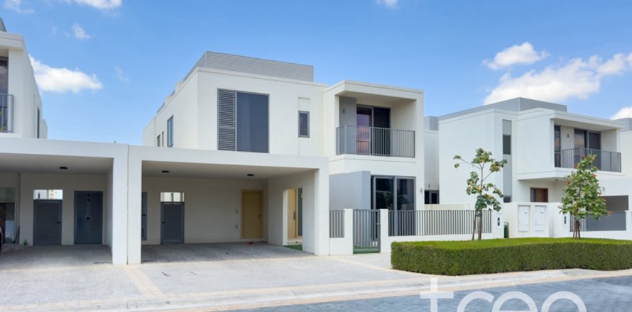 Villa in Dubai Hills Estate, UAE 4 bedrooms, 327.3 sq.m. № 733462