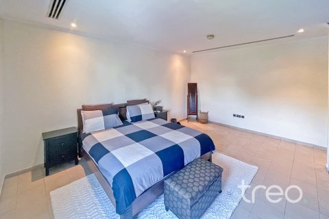 Villa til leie i Jumeirah Park, Dubai, Emiratene 4 soverom, 402.73 kvm Nr. 733461 - Foto 26