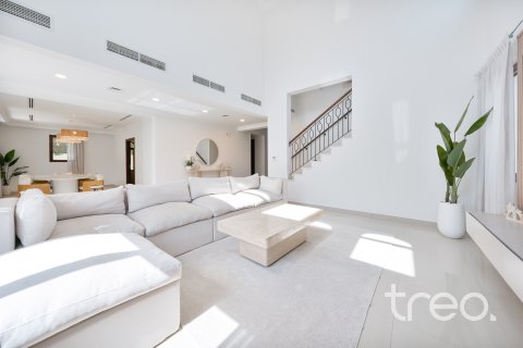 Vila v Arabian Ranches 2, Dubai, SAE 4 ložnice, 404.5 m² Č.: 733463 - fotografie 2