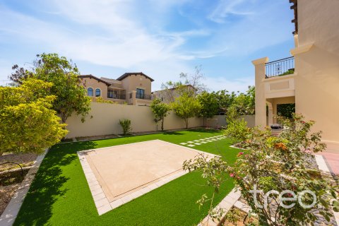 Vila v Arabian Ranches 2, Dubai, SAE 4 ložnice, 404.5 m² Č.: 733463 - fotografie 27