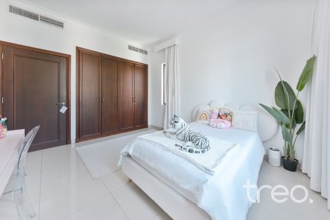 Vila v Arabian Ranches 2, Dubai, SAE 4 ložnice, 404.5 m² Č.: 733463 - fotografie 17