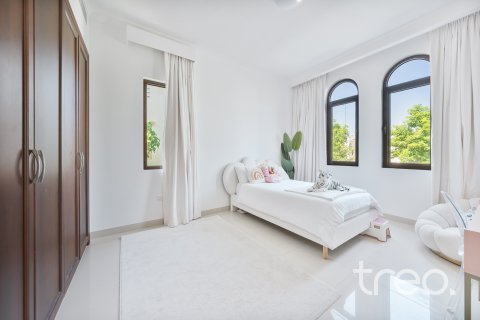 Vila v Arabian Ranches 2, Dubai, SAE 4 ložnice, 404.5 m² Č.: 733463 - fotografie 18