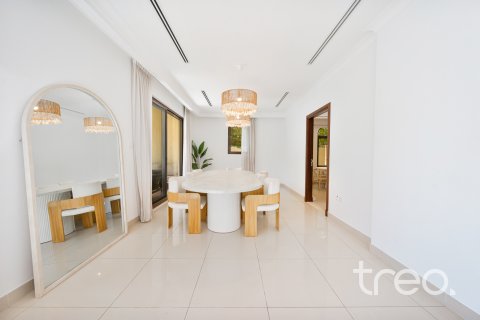 Vila v Arabian Ranches 2, Dubai, SAE 4 ložnice, 404.5 m² Č.: 733463 - fotografie 7