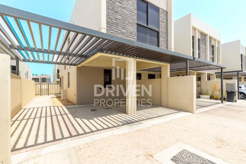 טאונהאוס להשכרה ב Dubai, איחוד האמירויות 3 חדרי שינה, 174.84 מ"ר, מספר 768622 - תמונה 22