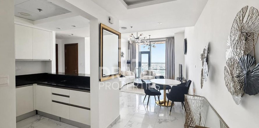 Korter asukohaga Business Bay, Dubai, AÜE: 1 magamistoaga, 90.39 m² Nr 768624