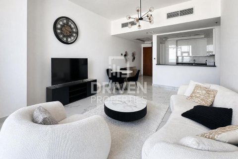 Üürile anda korter asukohaga Business Bay, Dubai, AÜE: 1 magamistoaga, 90.39 m² Nr 768624 - pilt 2